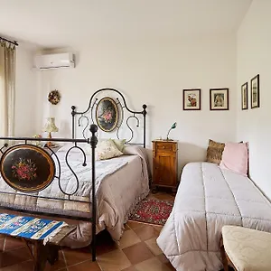 Poliflora Apartment